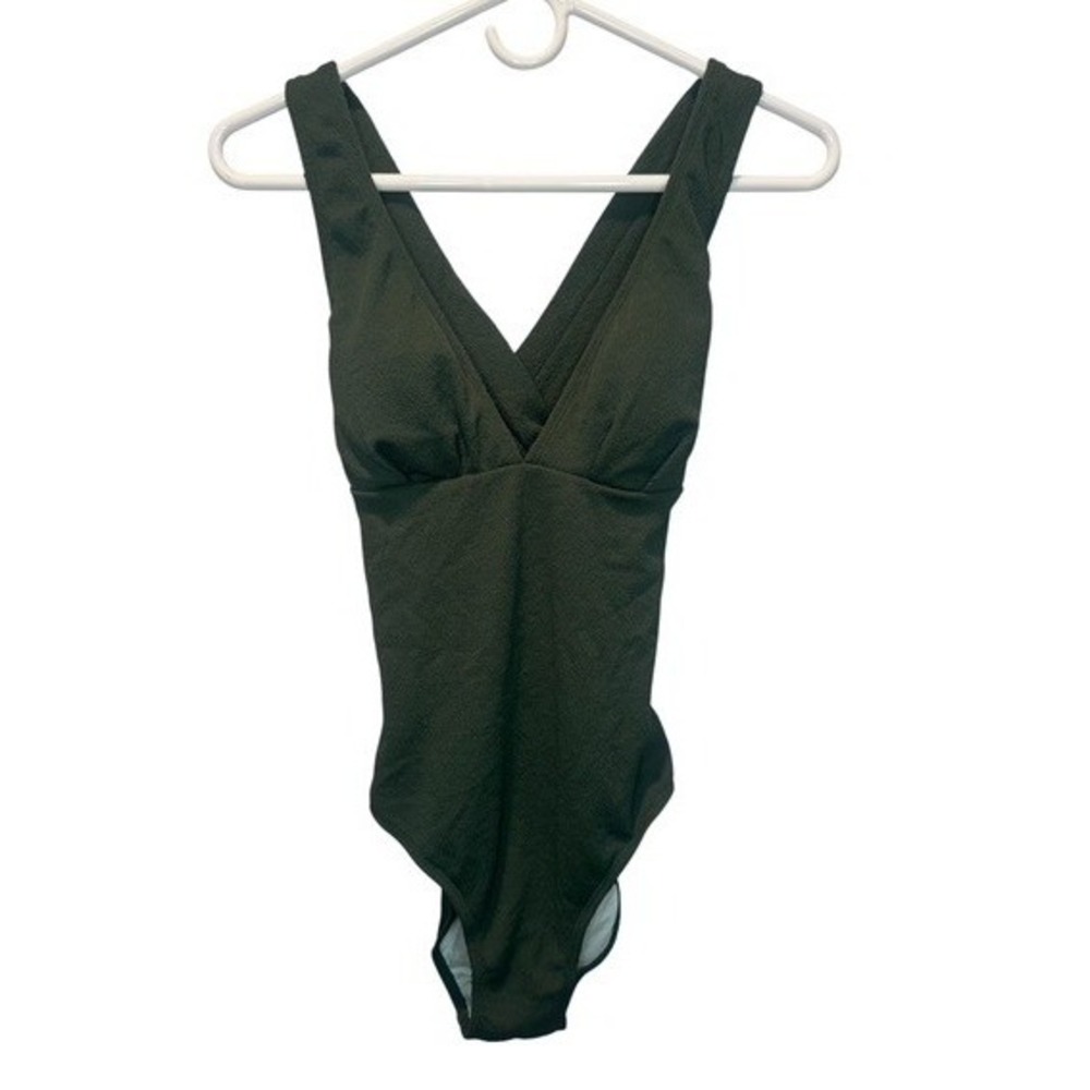 Cupshe Womens Green Textured Tummy Contouring V-Neck One Piece Swimsuit M NEW